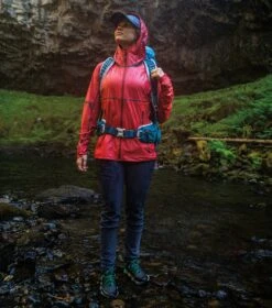 Columbia Escape Thrive Endure Hiking Shoes - Womens Black / Electric Turquoise -Columbia Sale Store 1665401434 1979581 010 12