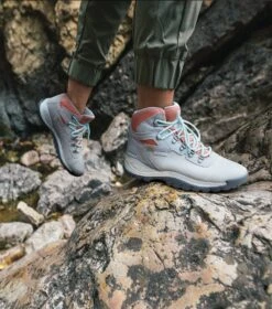 Columbia Newton Ridge Canvas Waterproof Hiking Boots - Womens Nimbus Grey / Coral Glow -Columbia Sale Store 1665569786 1889141 043 10