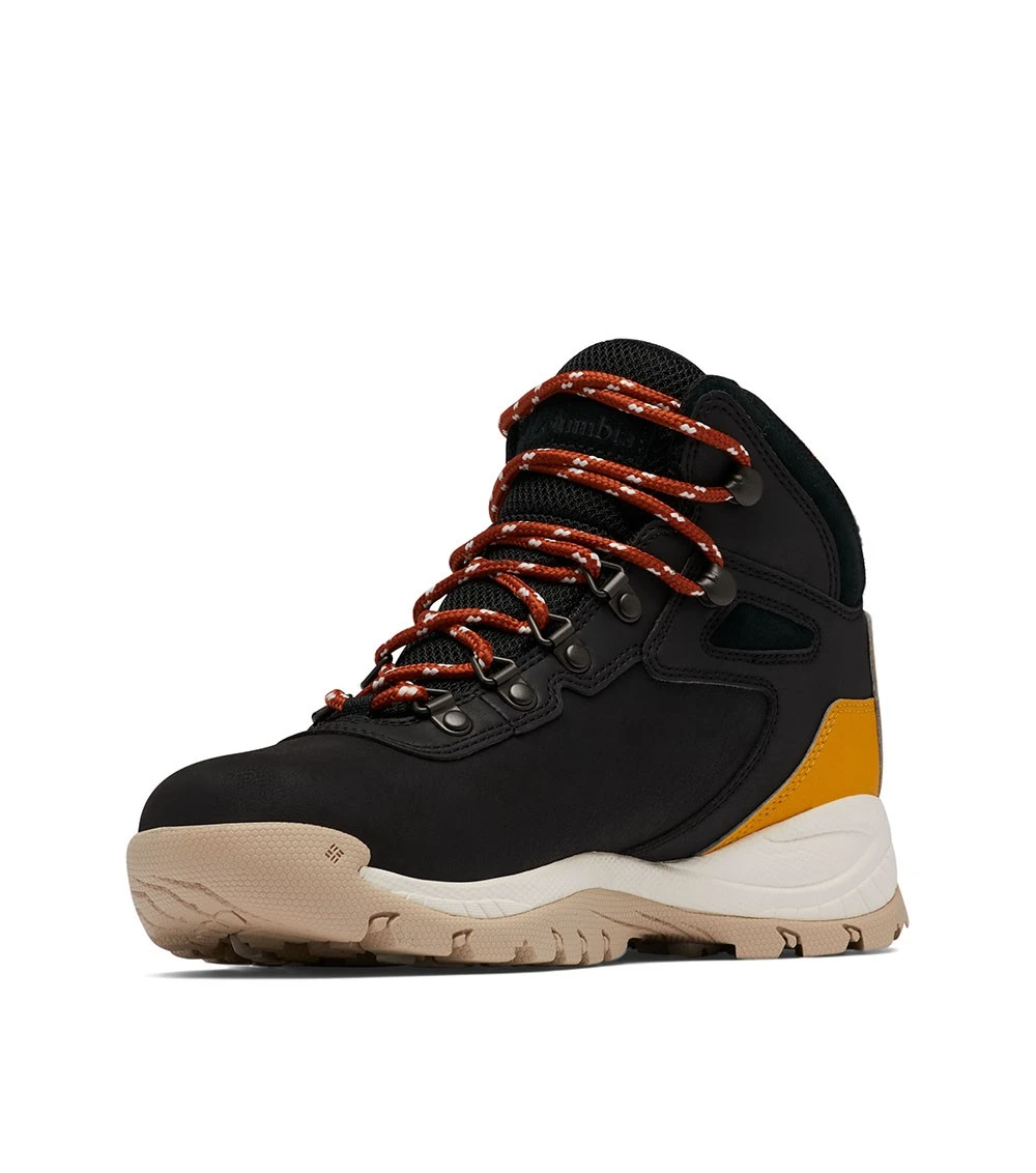 Columbia Newton Ridge Plus Waterproof Hiking Boots - Womens Black / Golden Yellow 4 Columbia Newton Ridge Plus Waterproof Hiking Boots - Womens Black / Golden Yellow - Image 4