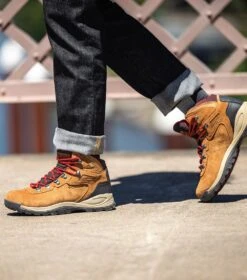 Columbia Newton Ridge Plus Waterproof Amped Hiking Boots - Womens Elk / Mountain Red -Columbia Sale Store 1695143171 BL4552 286 17