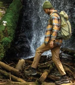 Columbia Newton Ridge Plus II Waterproof Hiking Boots - Wide Fit - Mens Cordovan / Squash -Columbia Sale Store 1695143190 1594732 231 16